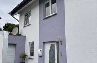 Doppelhaushälfte kaufen in 56575 Weißenthurm, Praktisch geschnittene Doppelhaushälfte mit Sommerküche und großer Garage – ideal für Familien!