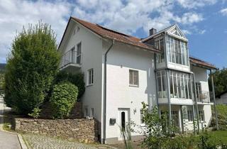 Einfamilienhaus kaufen in 94539 Grafling, Einfamilienhaus mit Einliegerwohnung, PV-Anlage & großem Garten in Grafling