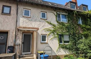 Reihenhaus kaufen in 67063 Ludwigshafen, Viel Raum für Ihre Familie: Flexibles 1–2 Familien-Reihenmittelhaus