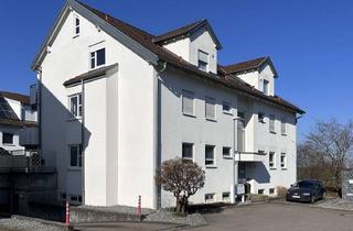 Wohnung kaufen in 73107 Eschenbach, Lichtdurchflutete Eigentumswohnung mit Balkon und Garage in gepflegter Wohnanlage