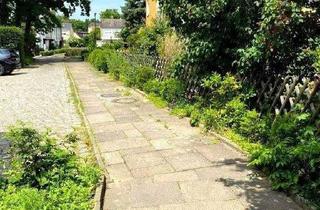 Haus kaufen in Britzer Garten, 12349 Berlin, Berlin - - Nähe Britzer Garten Reihenendhaus mit Keller und Garage -