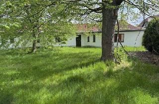 Einfamilienhaus kaufen in Ullersdorfer Hauptstraße 26A, 01454 Radeberg, Radeberg - Einfamilienhaus im Bungalowstil in Ullersdorf zum Kauf | sanierungsbedürftig | mit Entwurfsplanung