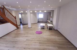 Haus kaufen in 66450 Bexbach-Höchen, Bexbach-Höchen - Einziehen und wohlfühlen ....top-saniertes Wohnhaus in 66450 Bexbach-Höchen