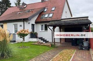 Doppelhaushälfte kaufen in 12683 Berlin, Mehrfamilienhaus, Wohnhaus in Berlin