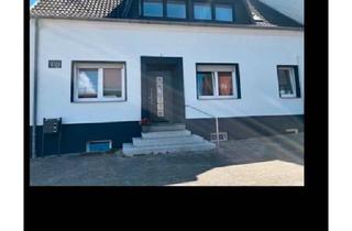 Haus kaufen in 66793 Saarwellingen, Saarwellingen - MFH mit 3 Einheiten in Saarwellingen - ohne Maklerprovision