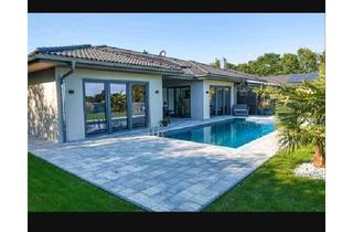 Doppelhaushälfte kaufen in 94405 Landau, Landau an der Isar - Traumhafte Doppelhaushälfte (Bungalow) mit Pool