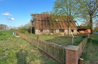 Einfamilienhaus kaufen in 27308 Kirchlinteln, Kirchlinteln - Einfamilienhaus mit Grundstück, Scheune und Garagen Alles Bauland