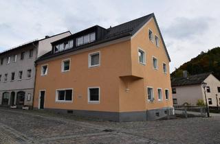 Mehrfamilienhaus kaufen in 93339 Riedenburg, Riedenburg - Mehrfamilienhaus mit 3 Wohneinheiten an privat zu verkaufen