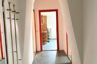 Wohnung kaufen in 79183 Waldkirch, Waldkirch - 2-Zimmer-Dachgeschosswohnung in Waldkirch-Kollnau