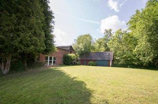 Mehrfamilienhaus kaufen in 24395 Gelting, Idyllische Reetdachkate an der Ostsee in Alleinlage mit drei Wohnungen + 2,2 ha Land