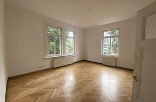 Wohnung mieten in Carl-Von-Ossietzzky-Strasse 56, 99423 Weimar, Weimar* Nordvorstadt* großzügige 3 Zimmer-Whg* Tageslichtbad* G-WC* EBK abkaufbar