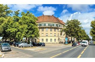 Wohnung kaufen in 13507 Tegel, 870 m² Dachgeschoss-Rohling in Berlin-Tegel – Entwicklungspotenzial für modernes Studentenwohnen
