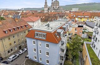 Wohnung kaufen in 97070 Würzburg, Zentralstes Citywohnen am Theater - mit Balkon und Garten