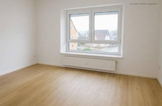 Wohnung kaufen in 95652 Waldsassen, 2-Zimmer in Waldsassen: Balkon, Stellplatz, KfW-55