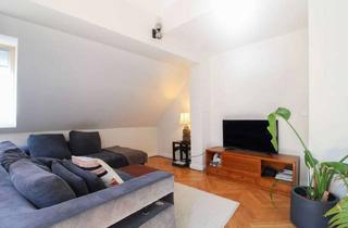 Wohnung kaufen in 61350 Bad Homburg, Charmantes Altbau-Investment in Toplage – Dach-Maisonettewohnung im Herzen von Bad Homburg