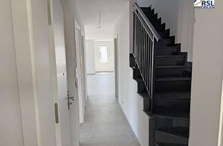 Wohnung kaufen in 64653 Lorsch, BIETERVERFAHREN! Moderne Maisonette Wohnung in Lorsch! Dachterrasse! Balkon! Stellplätze! ERSTBEZUG!