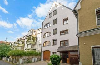 Wohnung kaufen in 86150 Innenstadt, Wohnoase mit Garten in Bestlage – Stilvolle 2-Zimmer-Wohnung mit Souterrainfläche