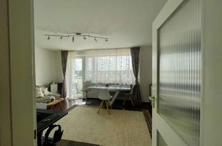Wohnung kaufen in 86633 Neuburg, Helle 3-Zimmer-Wohnung mit Balkon und schönem Ausblick
