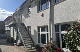 Wohnung mieten in Rheinstr. 16, 63303 Dreieich, Schöne und große 3 Zimmer DG-Wohnung in Götzenhain