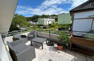 Wohnung mieten in 75175 Buckenberg, Schöne große 2,5 Zi- Wohnung mit Dachterrasse, Einbauküche und Tiefgaragenstellplatz in Pforzheim