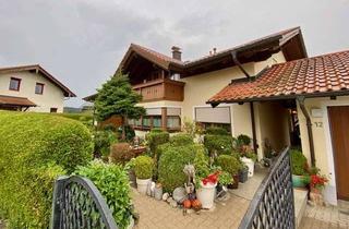 Wohnung mieten in 83410 Laufen, Elegante und sehr schöne 3-Zi.-Dachgeschosswohnung mit Balkon und EBK, in Oberheining bei Laufen.