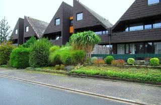 Wohnung mieten in 49661 Cloppenburg, Großzügige Oberwohnung im 1. + 2. OG mit gr. Balkon und Autogarage