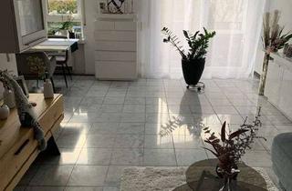 Wohnung mieten in 71134 Aidlingen, schöne, helle-ebenso seniorengerechte- 2-Zi-Whg mit EBK, Marmorboden, Balkon,Terrasse und Gartenante
