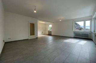 Wohnung mieten in Carlstr. 18, 52499 Baesweiler, Ansprechende 2-Zimmer-Wohnung mit gehobener Innenausstattung mit Balkon in Baesweiler