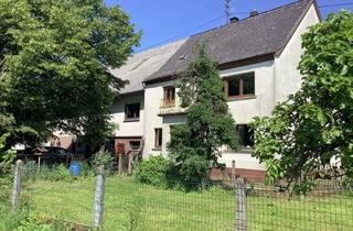 Haus kaufen in 56244 Steinen, Haus mit Stallungen und Scheune mit sehr viel Potenzial incl. Baugrundstück