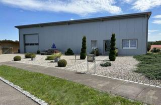 Einfamilienhaus kaufen in 89297 Roggenburg, Gewerbegrundstück incl. Gewerbehalle 300qm zuzügl. Einfamilienhaus mit 4 Zimmern, in Roggenburg