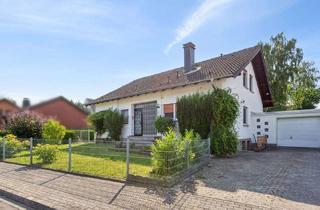 Haus kaufen in 58739 Wickede, Freistehendes Ein-/Zweifamilienhaus in familienfreundlicher Sackgassenlage von Wickede-Wimbern