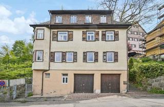 Haus kaufen in 72213 Altensteig, Altstadthaus mit Panorama und Potenzial – Zwei Wohneinheiten, Dachboden, Garagen und Sonnenterrasse
