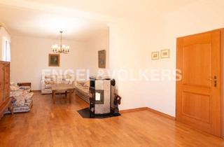 Einfamilienhaus kaufen in 97797 Wartmannsroth, Charmantes Einfamilienhaus mit Nebengebäuden und großem Grundstück in dörflicher Lage