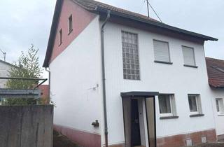 Haus kaufen in 66649 Oberthal, Renovierungsobjekt mit großem Potential - Oberthal