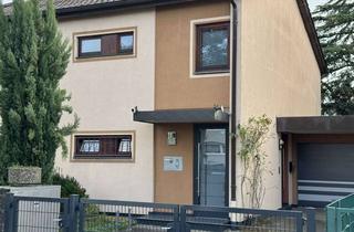 Doppelhaushälfte kaufen in Glücksburger Weg 72, 68305 Gartenstadt, Gepflegte Doppelhaushälfte mit zwei Wohnungen in Mannheim-Gartenstadt.