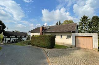 Einfamilienhaus kaufen in 53773 Hennef, Ländliches freistehendes Einfamilienhaus mit zusätzlichen Fachwerkhaus