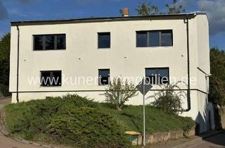 Haus kaufen in Gärtnerberg 11, 06193 Krosigk, Großes Eingfamilienhaus mit Garage und Garten in Krosigk bei Halle (Saale), Restarbeiten notwendig