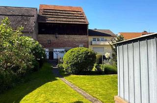 Einfamilienhaus kaufen in 68623 Lampertheim, Viel Raum für Ideen - Einfamilienhaus in Hüttenfeld mit Garten und Grundstück mit Baupotenzial!