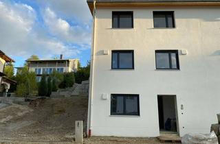 Haus mieten in 85456 Wartenberg, Neubau in Wartenberg - Attraktive Doppelhaushälfte (links) in begehrter Lage zu vermieten!