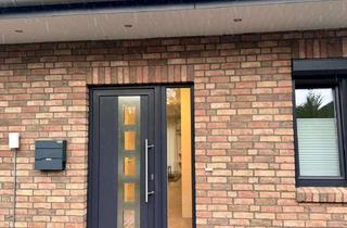 Haus mieten in Am Sportplatz 2c, 24635 Rickling, Gepflegtes Doppelhaus mit vier Zimmern und EBK in Rickling zu vermieten (Baujahr 2022) ab 01.11.25