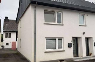 Haus mieten in 55494 Rheinböllen, Charmante Doppelhaushälfte in Rheinböllen - 100 m² Wohnkomfort!