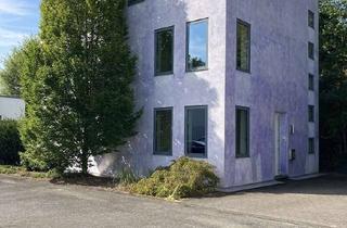 Büro zu mieten in 57258 Freudenberg, Repräsentatives Bürogebäude in Freudenberg