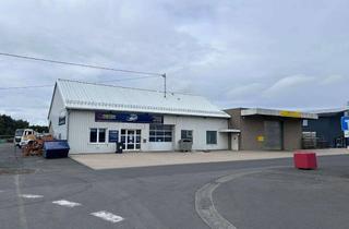 Lager kaufen in Industriestraße 12, 56472 Hof, Gewerbehalle mit großer befestigter Außenfläche