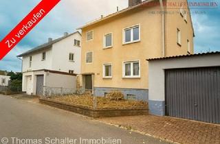 Einfamilienhaus kaufen in 90522 Oberasbach, Top Lage! Sanierungsbedürftiges 1-2 FH mit Garten und zwei Garagen unverbaubare Sicht in die Natur