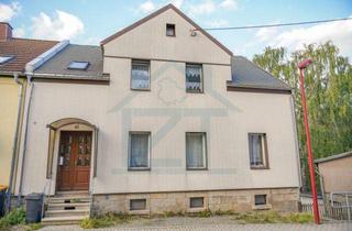 Doppelhaushälfte kaufen in 08209 Auerbach, Charmante Doppelhaushälfte mit großem Potenzial in ruhiger Lage von Auerbach