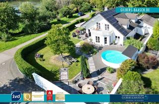 Einfamilienhaus kaufen in 54340 Detzem, Detzem: Traumhaus in Panoramawohnlage, Doppelgarage, Garten, Pool, PV-Anlage, Dachterrasse u.v.m.