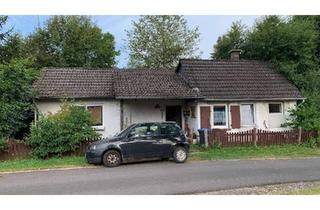 Haus kaufen in 36399 Freiensteinau, Freiensteinau - Wochenendhaus im Vogelsberg (74 km von Ffm) mit großem Grundstück