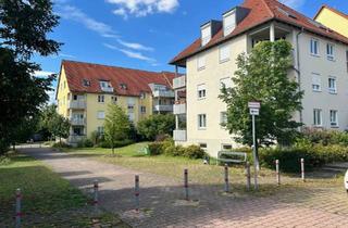 Wohnung kaufen in 04435 Schkeuditz, Schkeuditz - Attraktive 5,4 % Mietrendite - Schöne 2RW mit Balkon