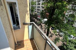 Wohnung kaufen in Turmstraße, 10551 Berlin, Berlin - °°° Von privat: Top Altbau, Parkett, Dielen, 2.OG mit Balkon °°°