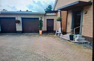 Einfamilienhaus kaufen in 33829 Borgholzhausen, Borgholzhausen - Einfamilienhaus mit Einliegerwohnung zu Verkaufen